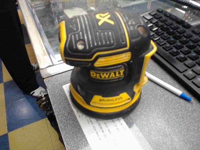 Brushless motor sander dewalt sans sac