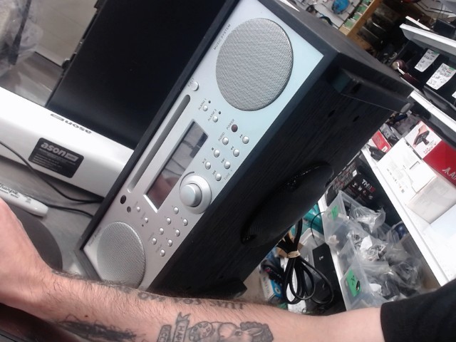 Tivoli audio music system+fil