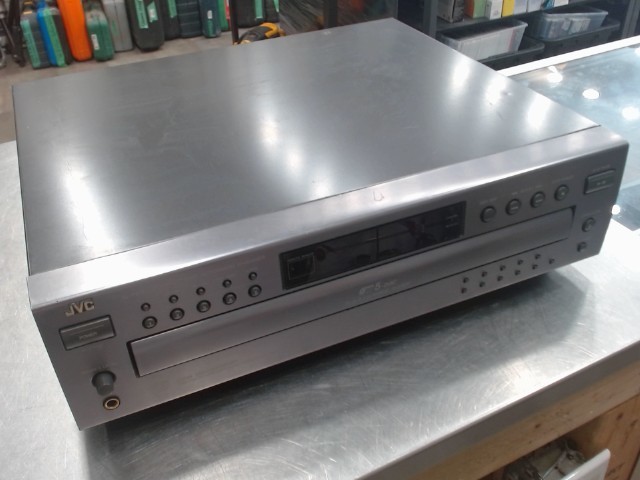 Ampli lecteur cd 5 cd