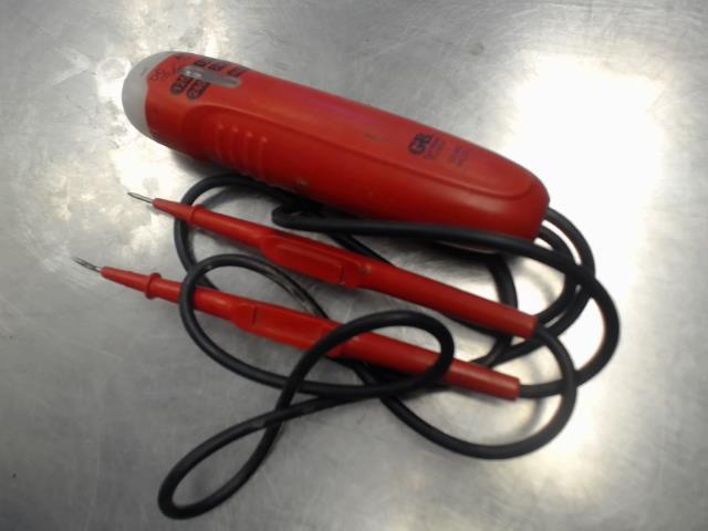 Voltage tester