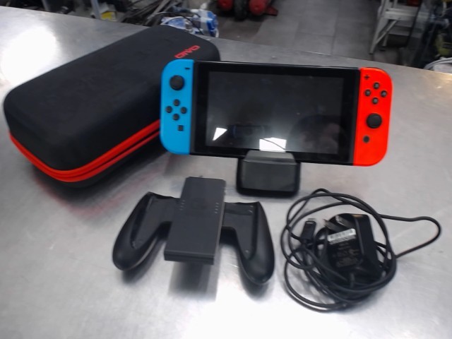 Nintendo switch avec fil + dock + acc