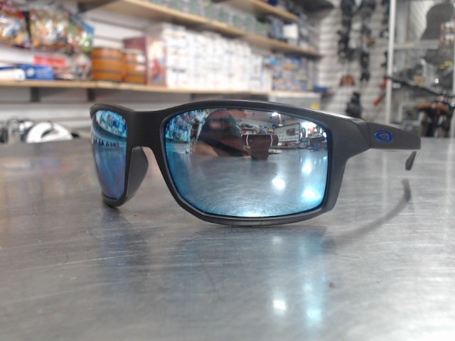 Paire lunette soleil