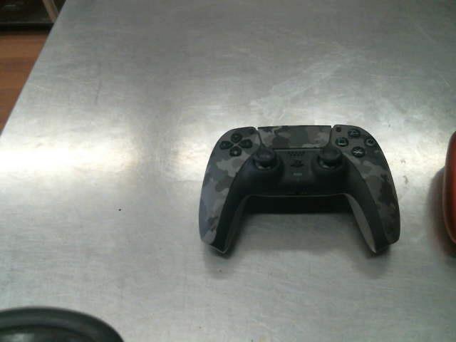 Manette de ps5 camo