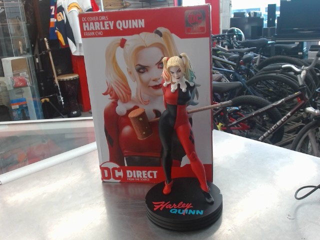 Figurine harley quinn
