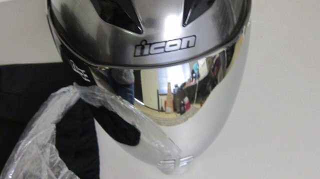 Helmet pour moto gris medium airlite