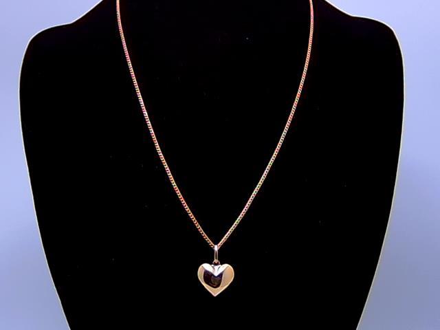 CHAINE EN OR 10KT AVEC PENDANT