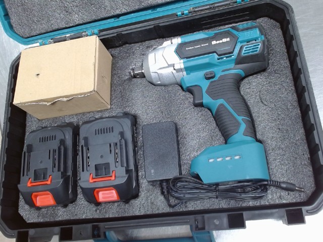 Drill impact 1/2 seesii av 2x bat 1x cha
