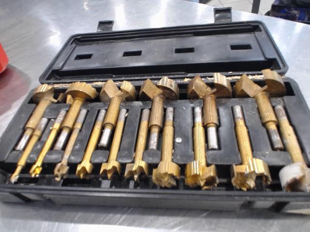 Kit de hole saw pour hammer drill