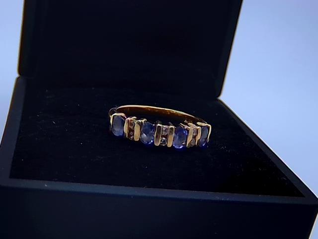 BAGUE  EN OR 14KT AVEC DIAMANTS