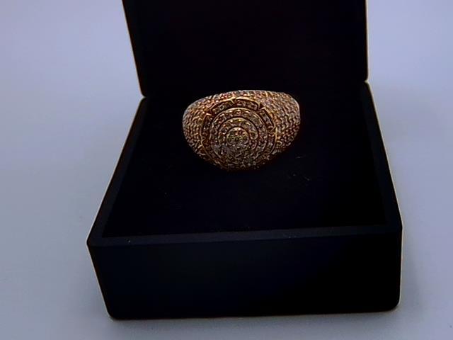 BAGUE EN OR 10KT AVEC DIAMANTS 