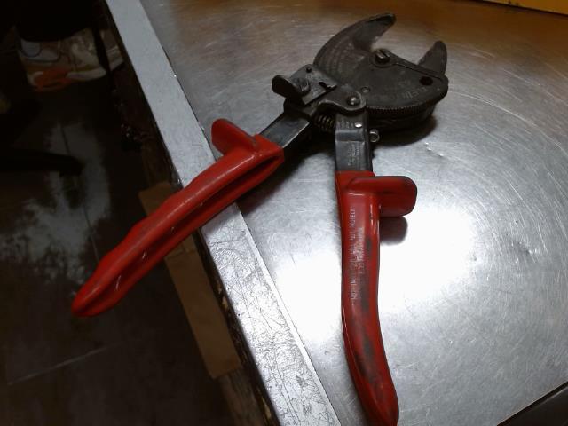 Gros cable cutter
