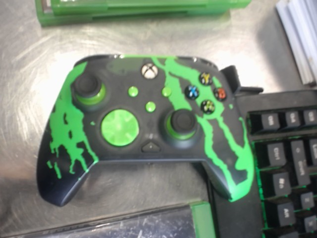 Manette xbox + fil