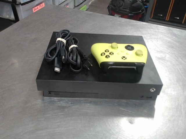 Console xbox one x+man+fil