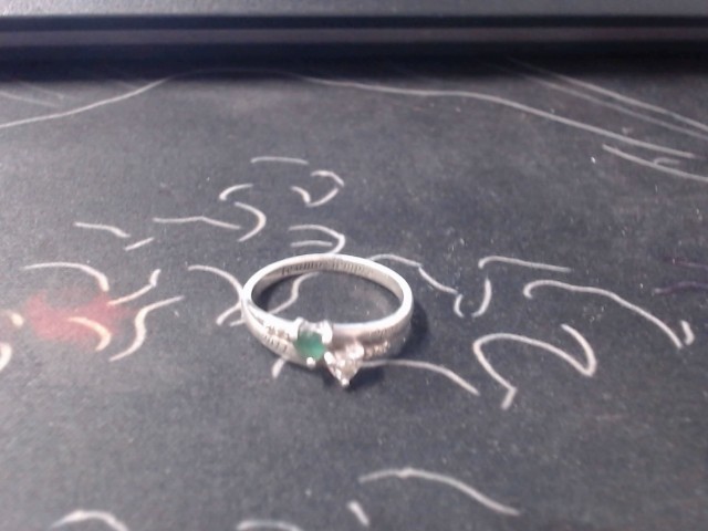 Bague argent pierre blanche verte