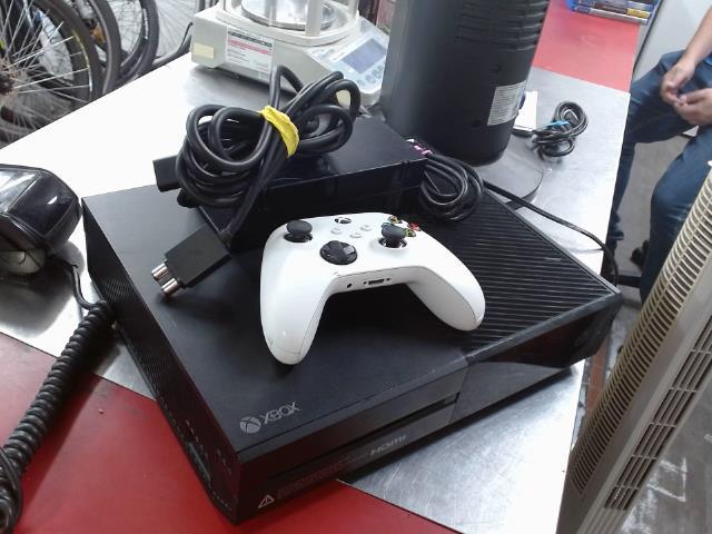 Console xbox one 1st gen+acc+manette bla