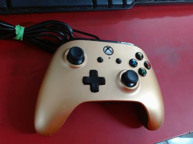 Manette xbox one gold