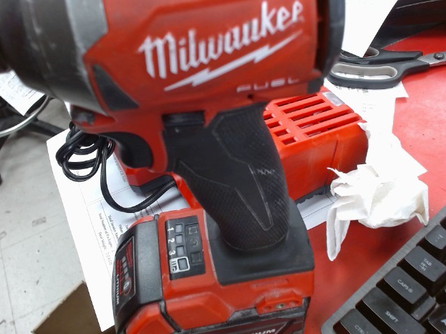 Impact avec batterie