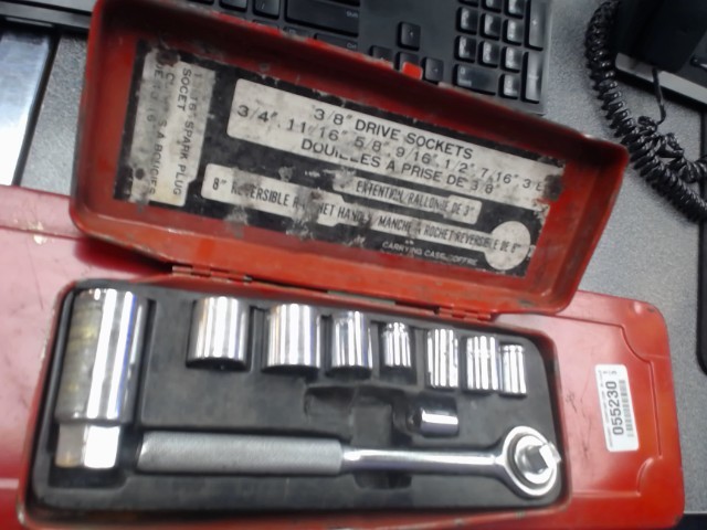 10 pc socket set old