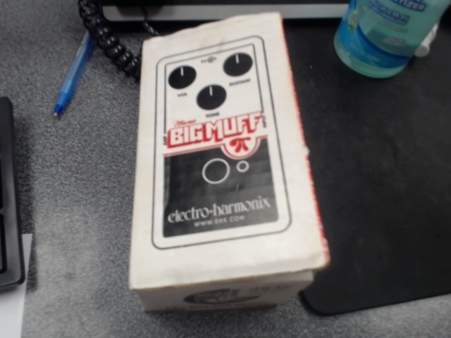 Pedal de guitare nano bigmuff in box