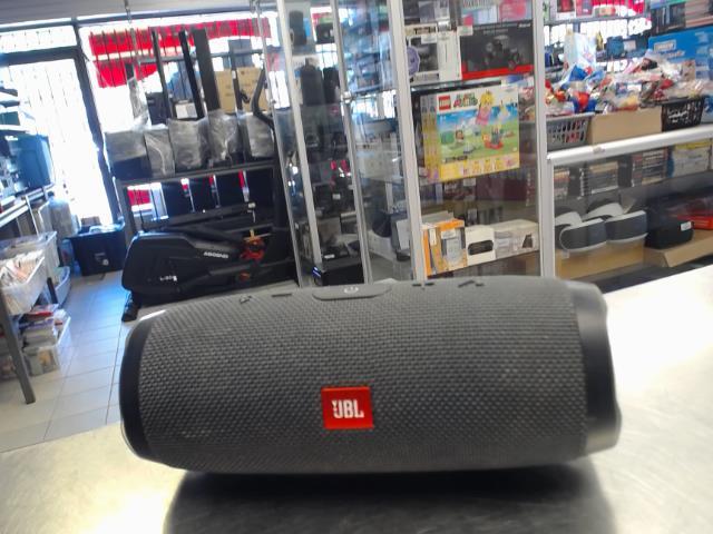 Jbl charge essential portable