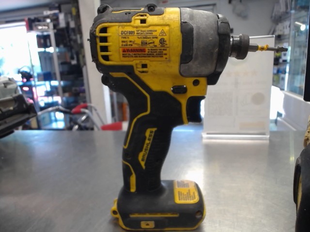 Impact driver dewalt