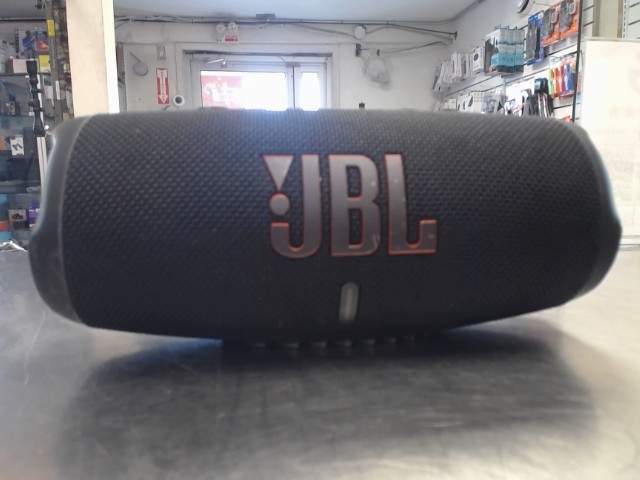 Speaker bluetooth