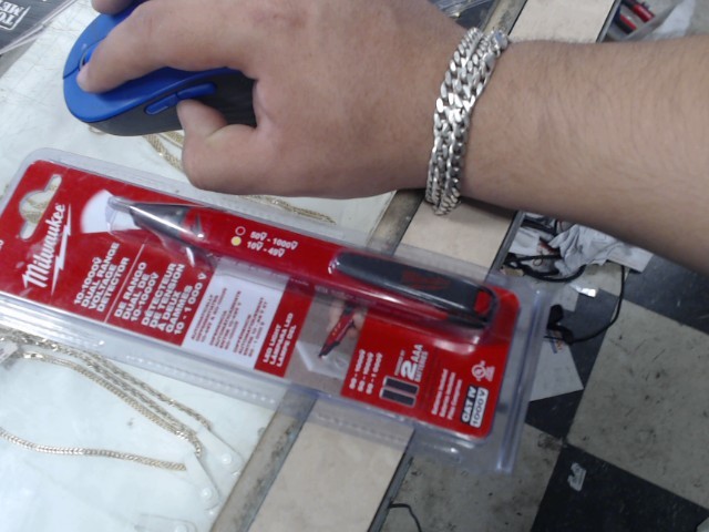 10-1000v pen tester