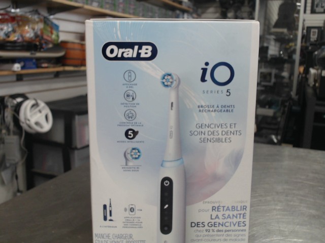 Brosse a dent a batterie neuf