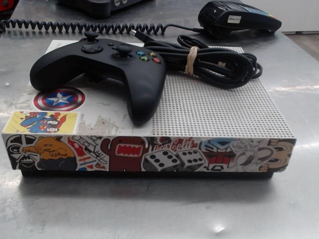 Xbox one s avec cable