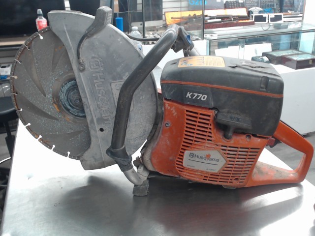 Husqvarna scie a beton