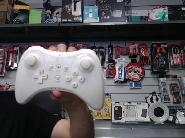 Manette pro a fil pour wii