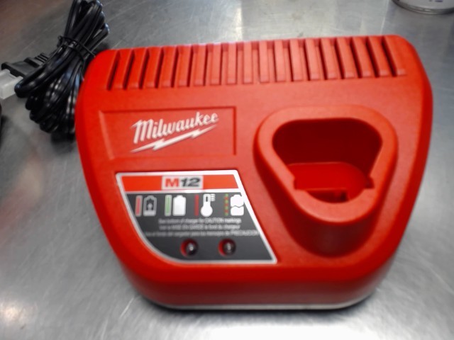 Chargeur milwaukee m12 new