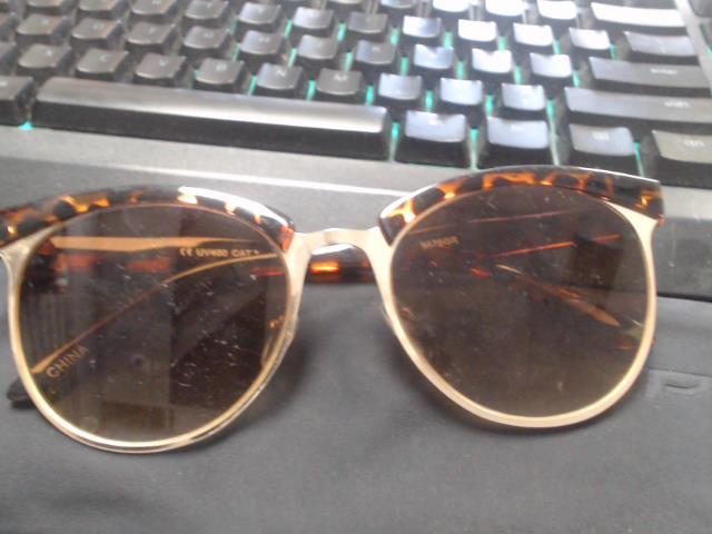 Lunette de soleil pour femme