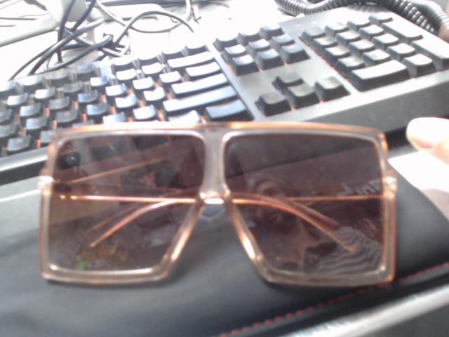 Lunette de soleil pour femme