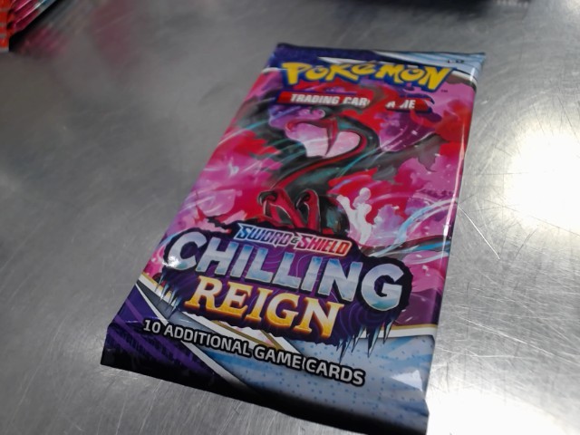 Pokemon booster pack chilling reign
