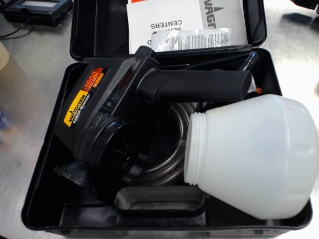 Power painter wagner 1800psi dans case