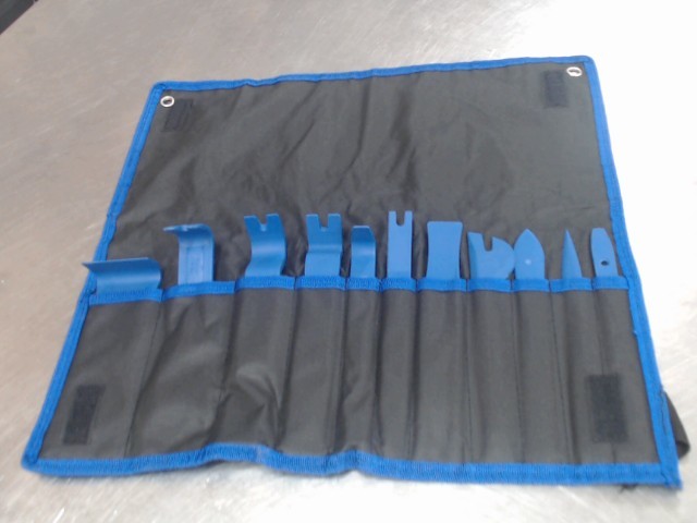 Kit prybar plastiques 11mcx detui
