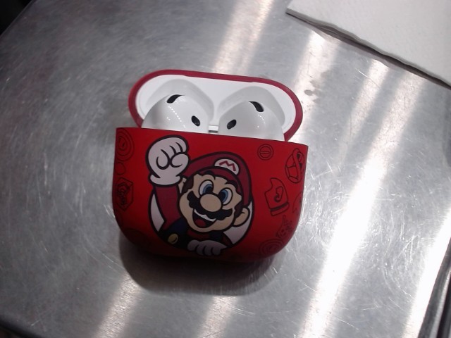 Airpods 4 + etui mario