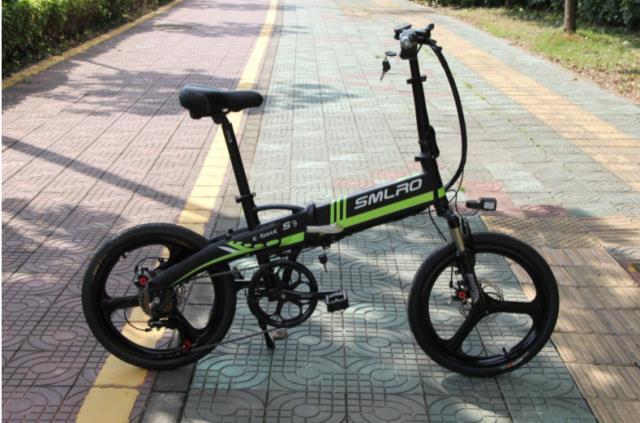 Velo pliable + chargeur