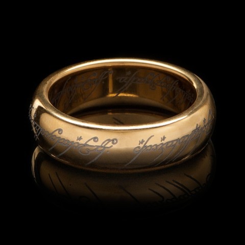 The one ring replica (s12) + case