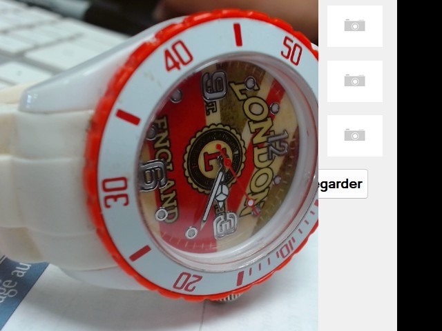 Montre rouge et blanche london