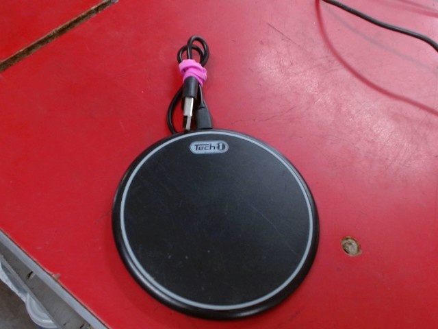 Chargeur a induction tech 1
