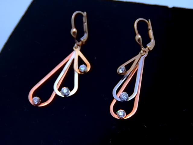BOUCLES D OREILLES EN OR 10KT