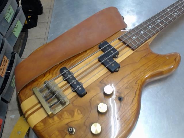 Basse electrique vintage no case