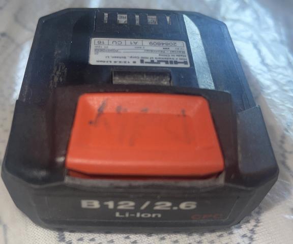Batterie hilti 10.8v 2.6ah