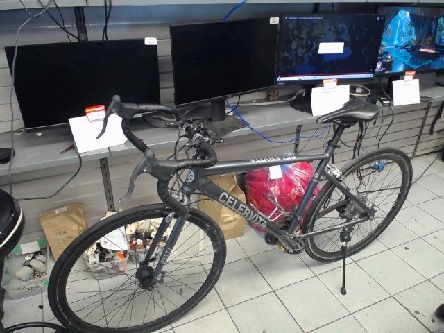 Velo celervita noir 21 vitesse