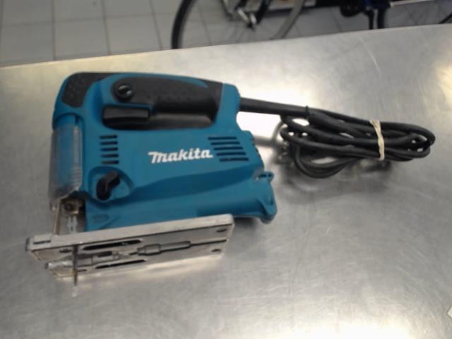 Scie sauteuse makita