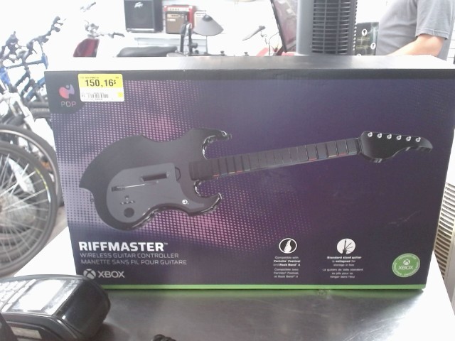 Guitare pour xbox ds boite
