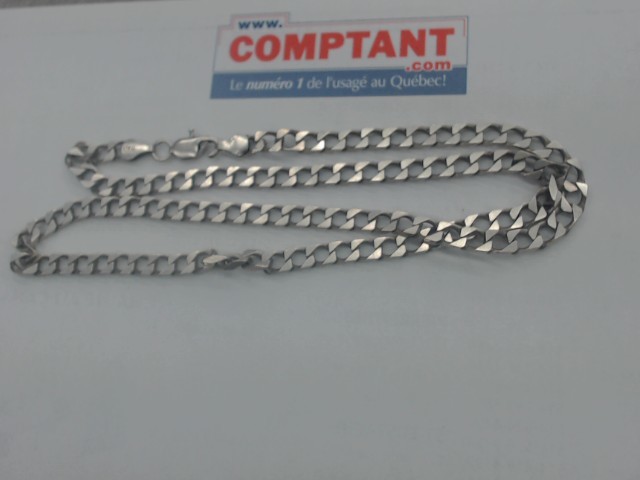 Longue chaine en argent