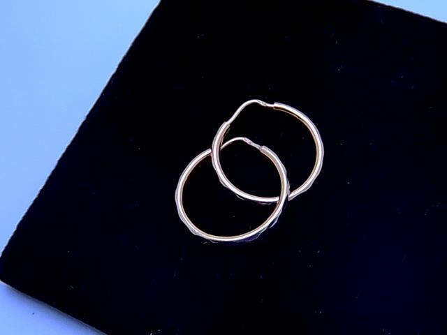 BOUCLES D OREILLES EN OR 10KT